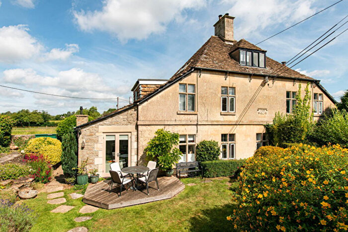 3 Bedroom Semi-Detached House For Sale In Upper South Wraxall, Bradford On Avon, BA15