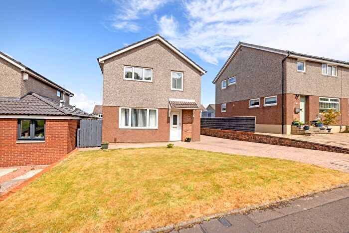 3 Bedroom Detached House For Sale In Baberton Mains Wood, Edinburgh, EH14