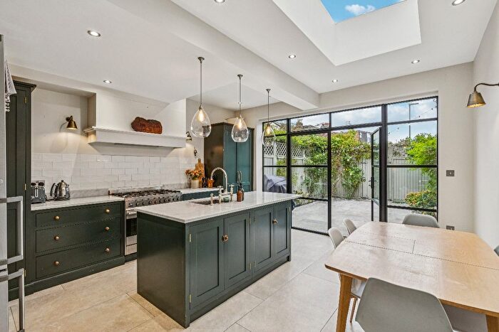 4 Bedroom Semi-detached House To Rent In South Worple Avenue, London, SW14