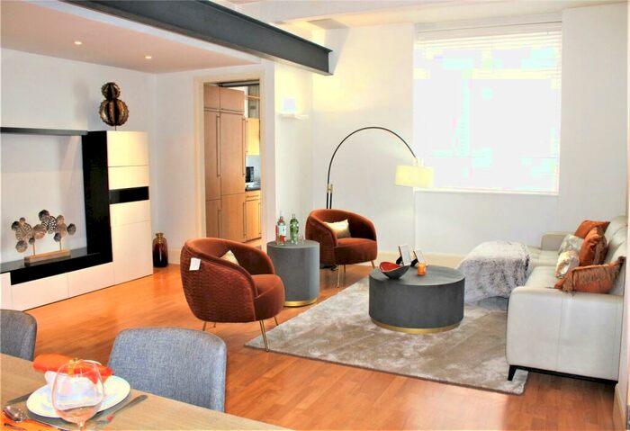 2 Bedroom Apartment To Rent In Dingley Road, Islington, London, EC1V