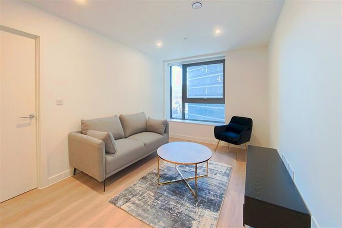 1 Bedroom Apartment To Rent In Laurence Place, M3