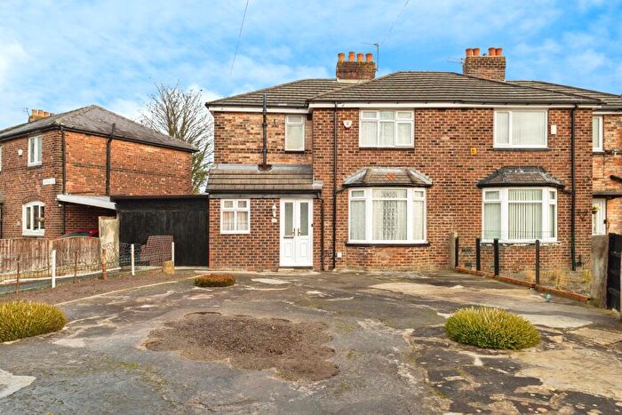 3 Bedroom Semi Detached House For Sale In Haldon Road, Manchester, Greater Manchester, M20