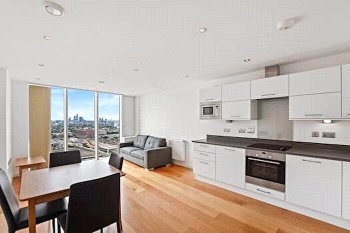 1 Bedroom Apartment To Rent In High Street, London, E15