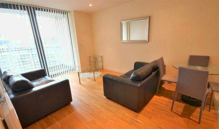2 Bedroom Apartment To Rent In St Georges Island, Block, Kelsoe Place, Manchester, M15