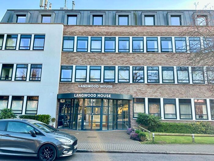 1 Bedroom Flat For Sale In High Street, Rickmansworth, WD3