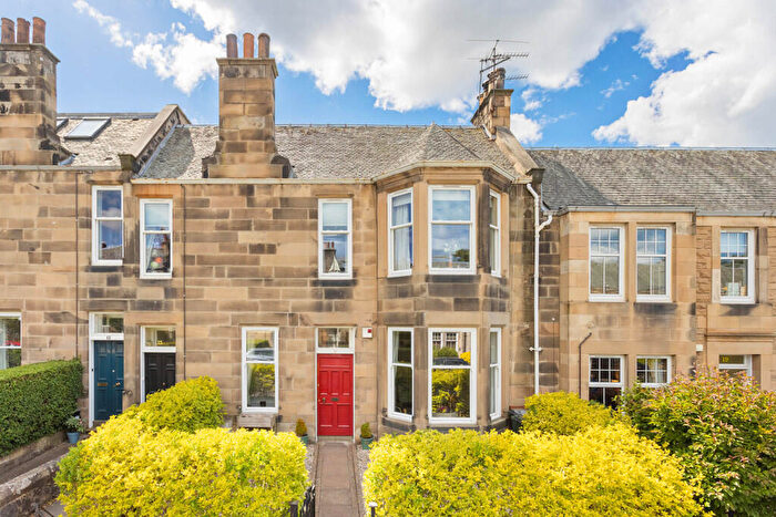 3 Bedroom Flat For Sale In Plewlands Gardens, Morningside, Edinburgh, EH10