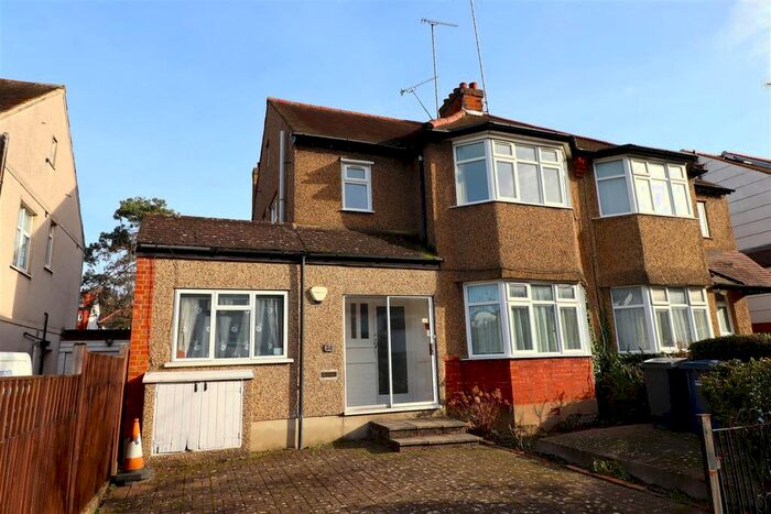 4 Bedroom Semi Detached House For Sale In Llanvanor Road, NW2