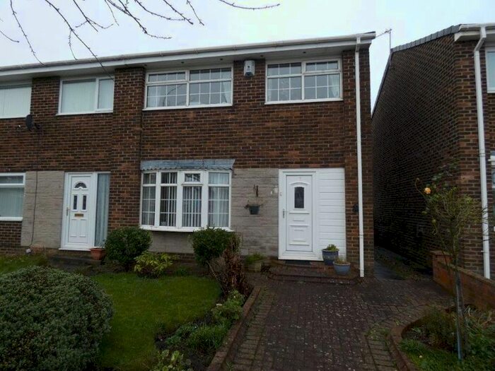 3 Bedroom Property To Rent In Blenheim, Killingworth, Newcastle Upon Tyne, NE12