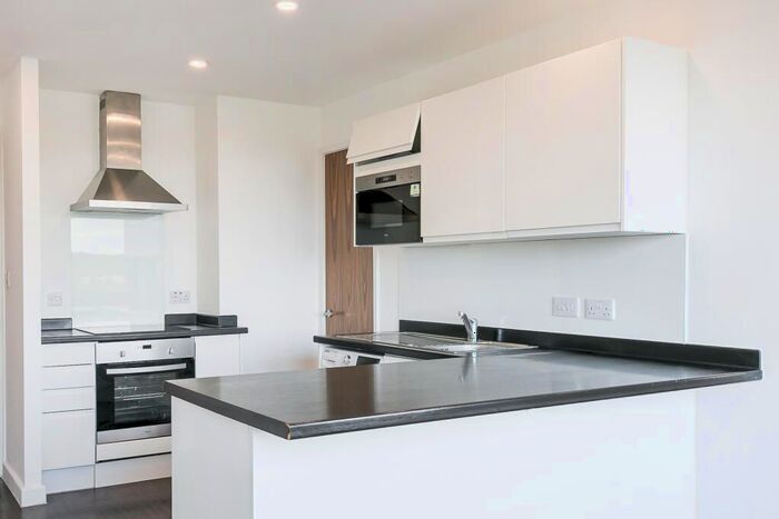 1 Bedroom Flat To Rent In Cherrydown East, Basildon, SS16