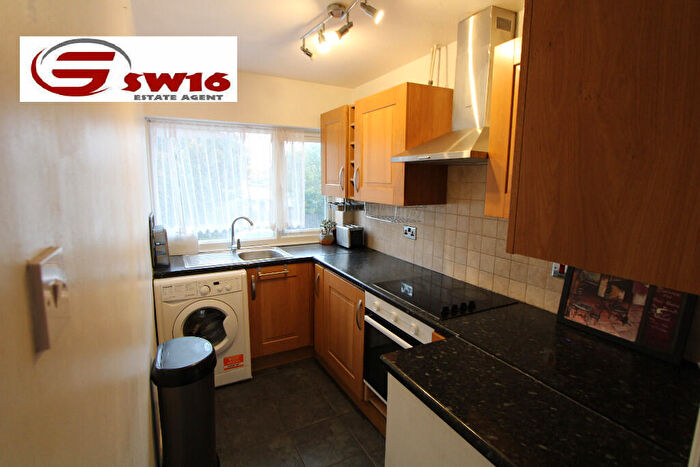 1 Bedroom Flat To Rent In Priestley Road, London, CR4