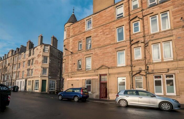 1 Bedroom Flat To Rent In () Rossie Place, Edinburgh, EH7