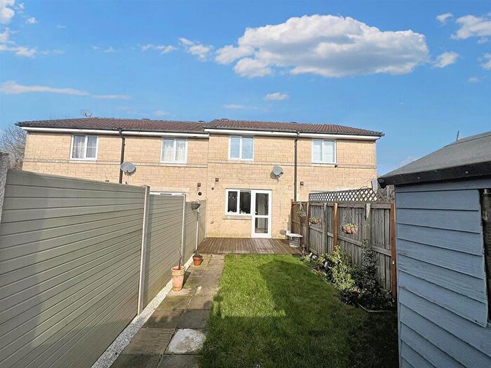 2 Bedroom Terraced House For Sale In Willow Close, Bath, BA2