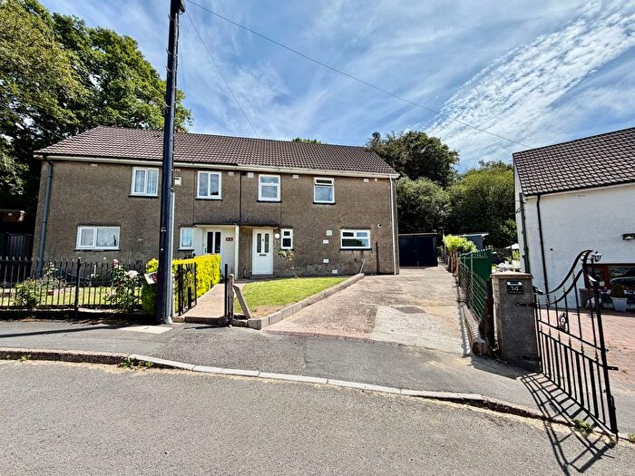 3 Bedroom Semi-Detached House To Rent In Underwood Road, Oakdale, NP12