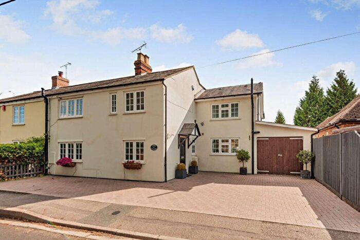 4 Bedroom Semi-Detached House For Sale In Warfield Street, Warfield, Bracknell, Berkshire, RG42