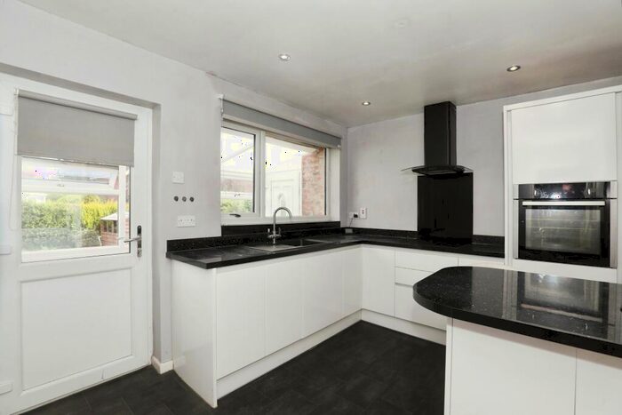 2 Bedroom Bungalow For Sale In Woodside, Church Lawton, Stoke-on-trent, ST7