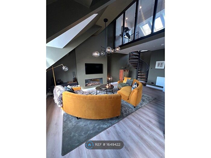 2 Bedroom Flat To Rent In Strayside, Harrogate, HG1