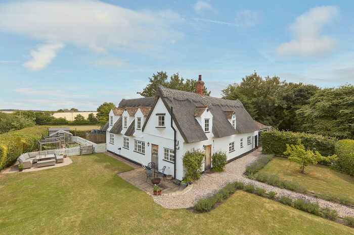 4 Bedroom Detached House For Sale In Kirtling, Cambridgeshire, CB8