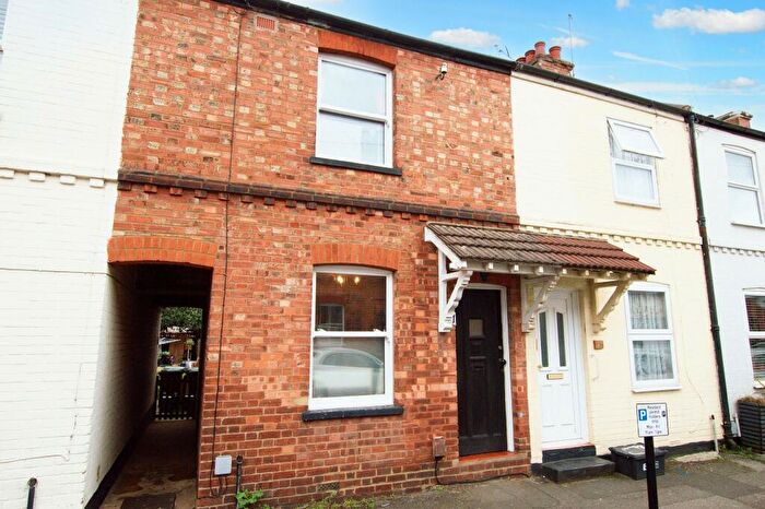 2 Bedroom Terraced House To Rent In Arthur Road, St Albans, AL1