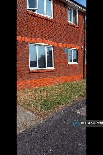 Studio To Rent In Devonshire Gardens, Bursledon, Southampton, SO31