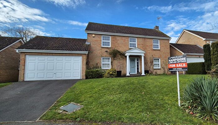 4 Bedroom Detached House For Sale In Burdock Close, Goodworth Clatford, Andover, SP11