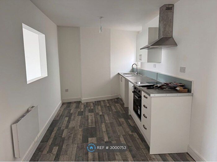 1 Bedroom Flat To Rent In Grants Walk, St Austell, PL25