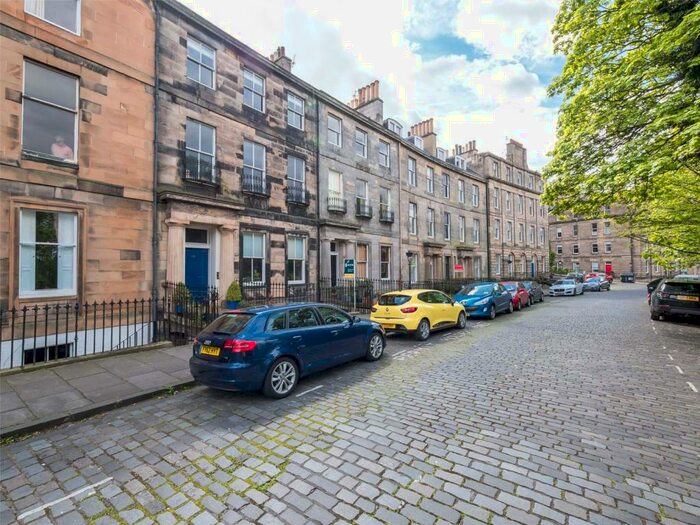 2 Bedroom Apartment To Rent In Royal Crescent, New Town, Edinburgh, EH3