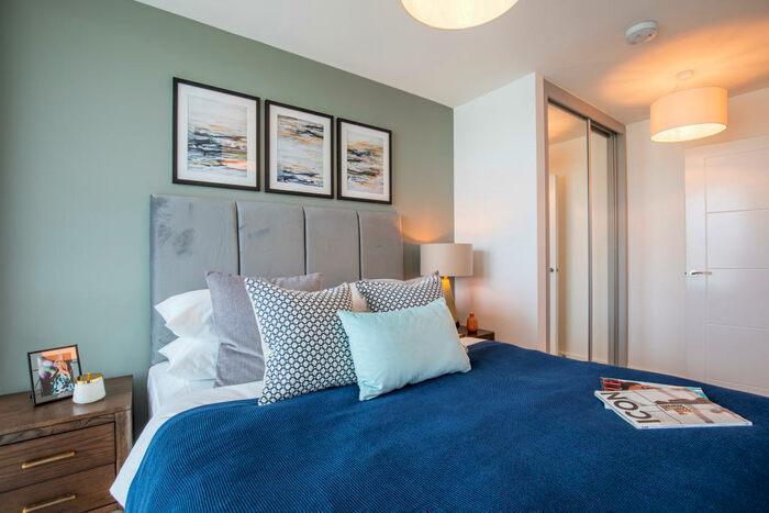 1 Bedroom Apartment To Rent In Vantage Tower, Centenary Plaza, SO19