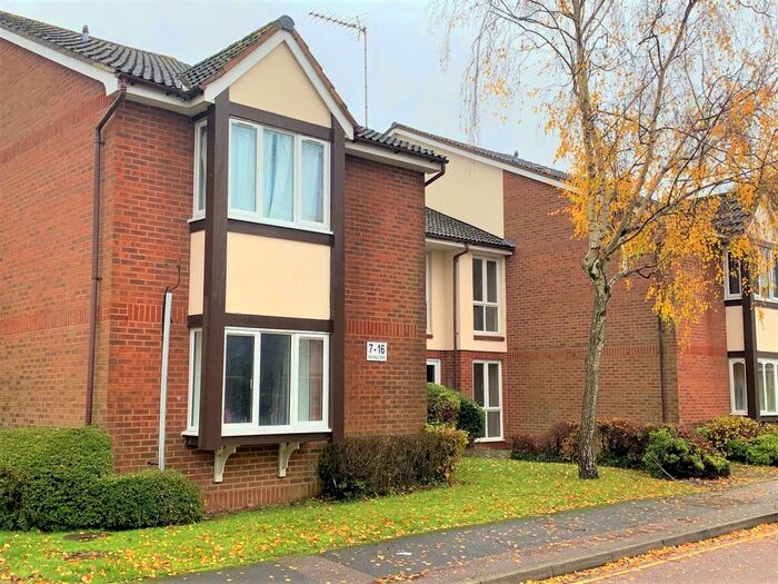 Studio To Rent In Maunsell Park, Station Hill, Crawley, RH10