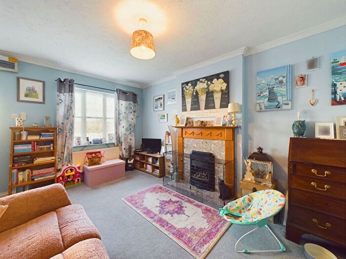 2 Bedroom Terraced House For Sale In Manor View, Par, PL24