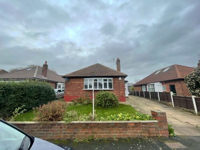 3 Bedroom Detached Bungalow To Rent In Allerton Grange Rise, Moortown, Leeds, LS17