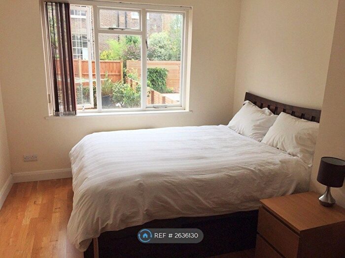 1 Bedroom Flat To Rent In Ugf, London, N1