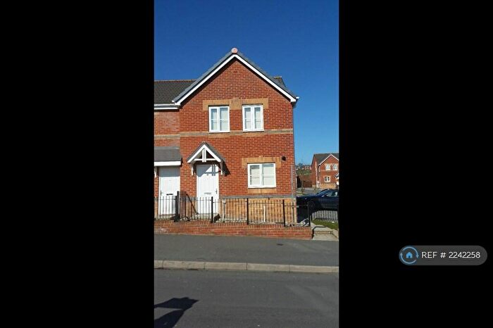 3 Bedroom End Of Terrace House To Rent In South Field Court, Stanley, DH9