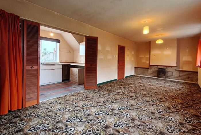 3 Bedroom Semi Detached House For Sale In Fell View, Caton, LA2