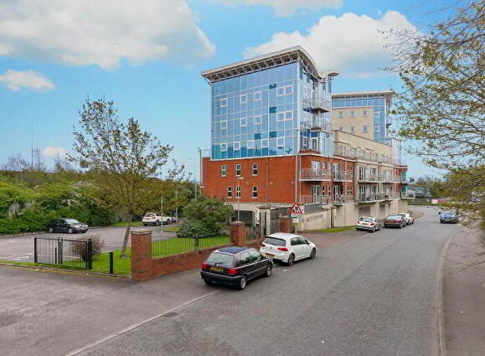 3 Bedroom Apartment / Flats For Sale In Woodlands Manor, Belfast, BT9