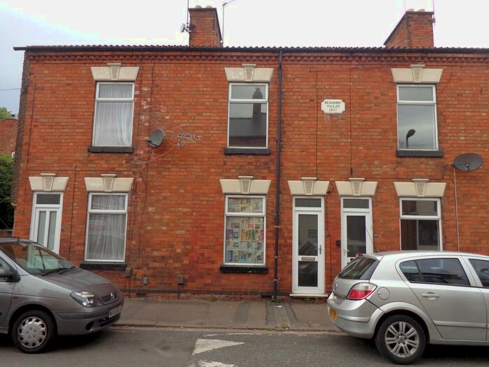 2 Bedroom Terraced House To Rent In Beaumanor Road, Leicester, LE4
