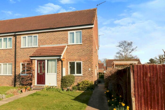 2 Bedroom Maisonette To Rent In The Colts, Bishops Stortford, CM23