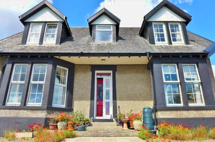 5 Bedroom Villa For Sale In Mayfield House, Dippin, Whiting Bay, KA27