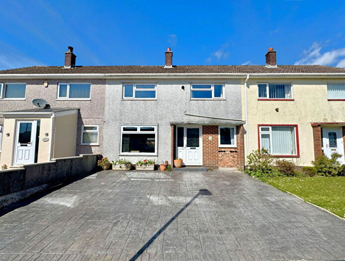 3 Bedroom Terraced House For Sale In Goodwin Avenue, Southway, Plymouth, PL6