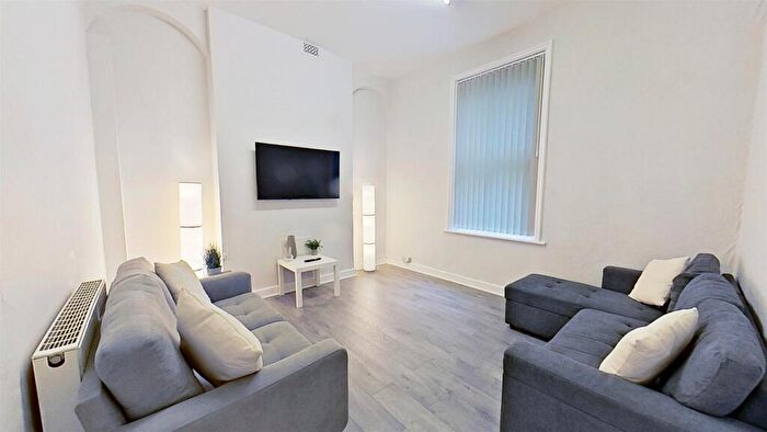 8 Bedroom Semi Detached House For Sale In Hampden Street, Nottingham, Nottinghamshire, NG1