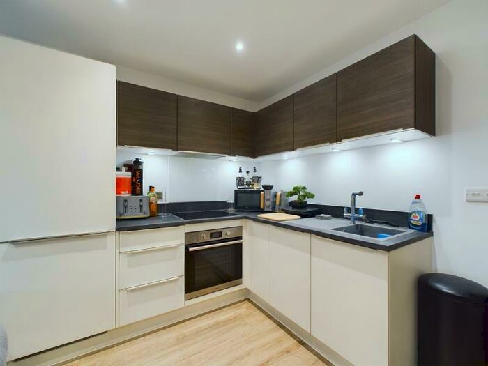 1 Bedroom Apartment To Rent In Clifton House, Broadway, Peterborough, PE1