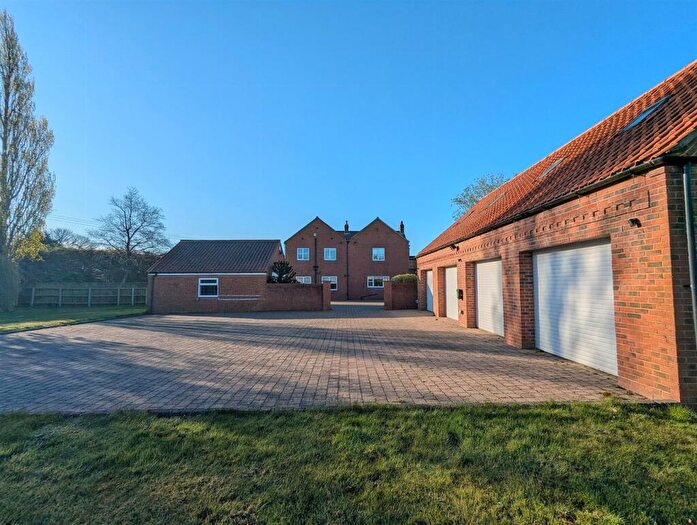 5 Bedroom Detached House For Sale In Hull Bridge Road, Beverley, HU17