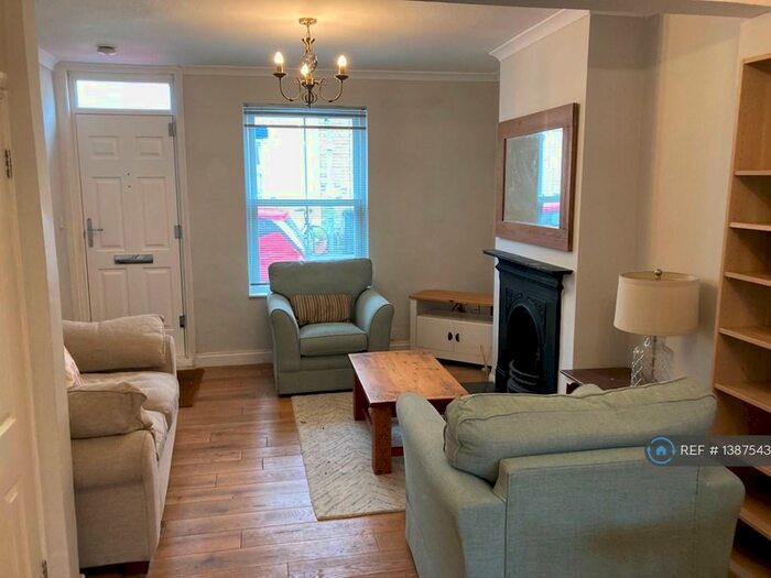 2 Bedroom Flat To Rent In Great Eastern Street, Cambridge, CB1