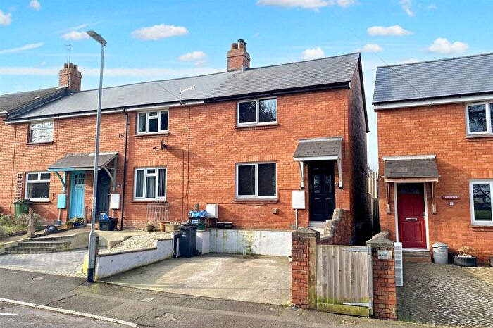 2 Bedroom End Of Terrace House For Sale In Foxdown Terrace, Wellington, Somerset, TA21