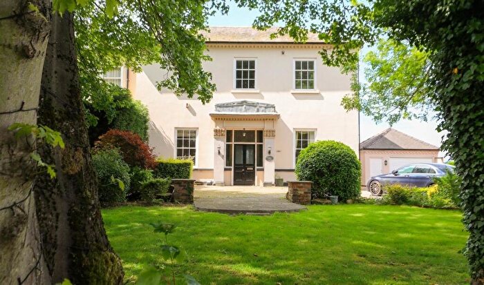 5 Bedroom Semi-Detached House For Sale In Church Lane, Aston, S26
