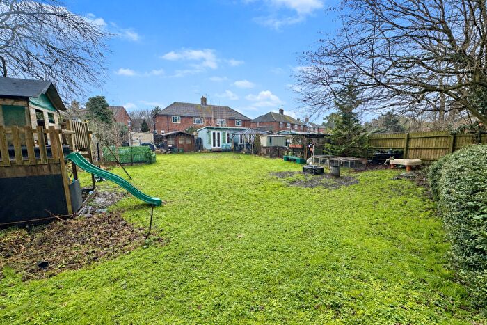 2 Bedroom Apartment For Sale In Large Garden - Moor Park, Wendover/Halton Borders, HP22