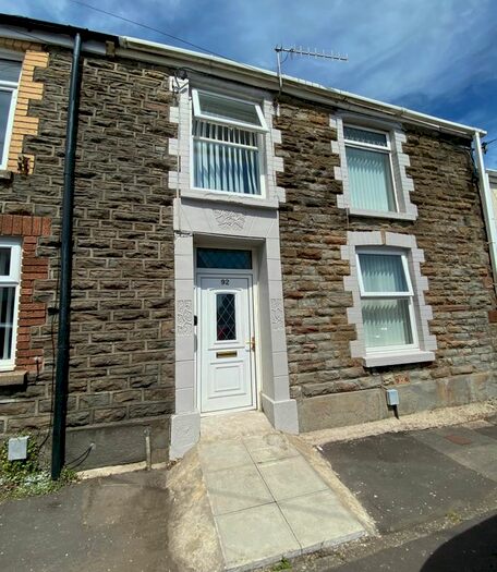 2 Bedroom Property To Rent In Loughor Road, Gorseinon, Swansea, SA4