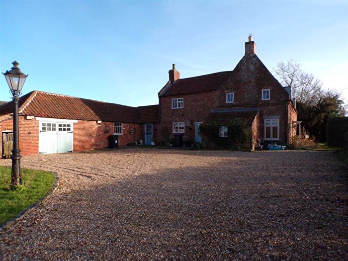 3 Bedroom Detached House For Sale In Middle Sykes Lane, Grimoldby, LN11