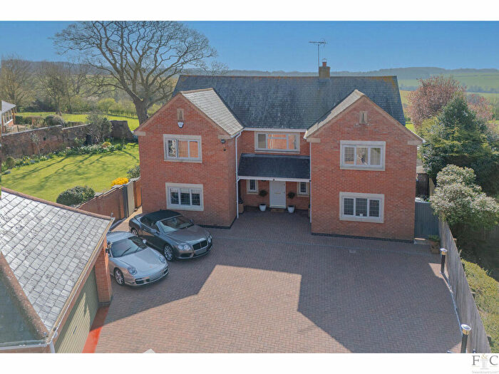 5 Bedroom Detached House For Sale In Main Street, Leicester, LE7