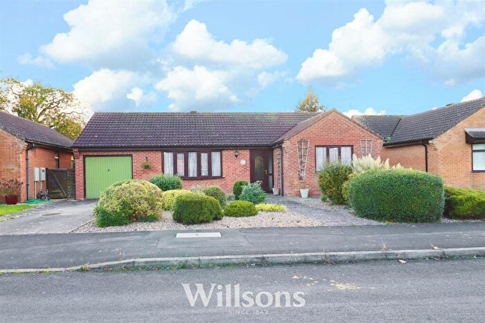 2 Bedroom Detached Bungalow For Sale In Millers Way, Alford, LN13
