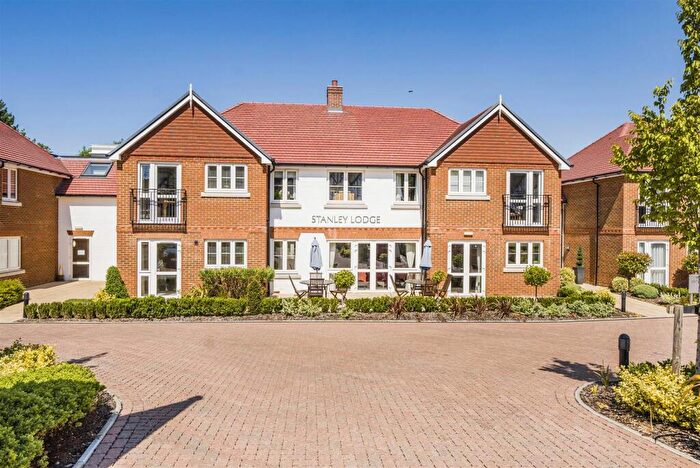 1 Bedroom Retirement Property For Sale In Stanley Lodge, Epsom, KT18